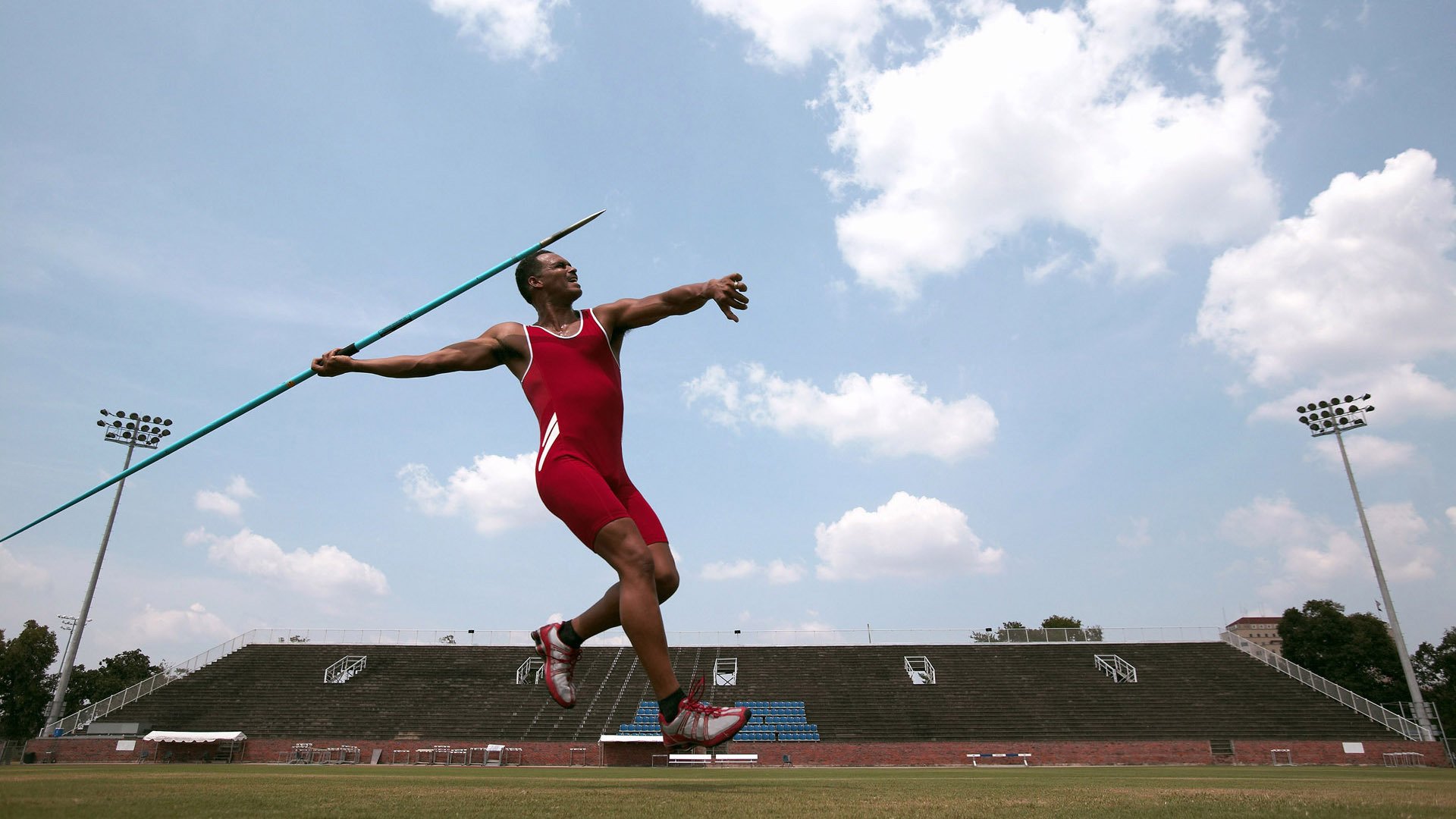 沙特一波带走阿尔及利亚，德布劳内关键制胜背后的足球哲学革命