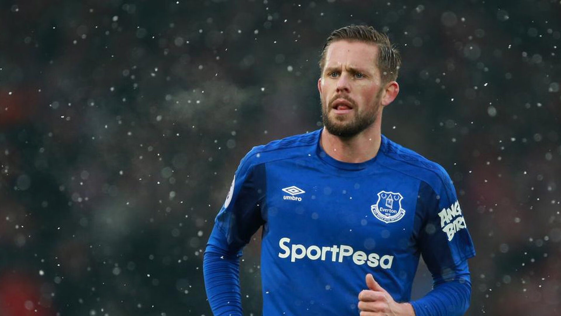 孙兴慜数据全面爆炸！安哥拉关键战突围多特蒙德，亚洲之光如何照亮欧冠征途？