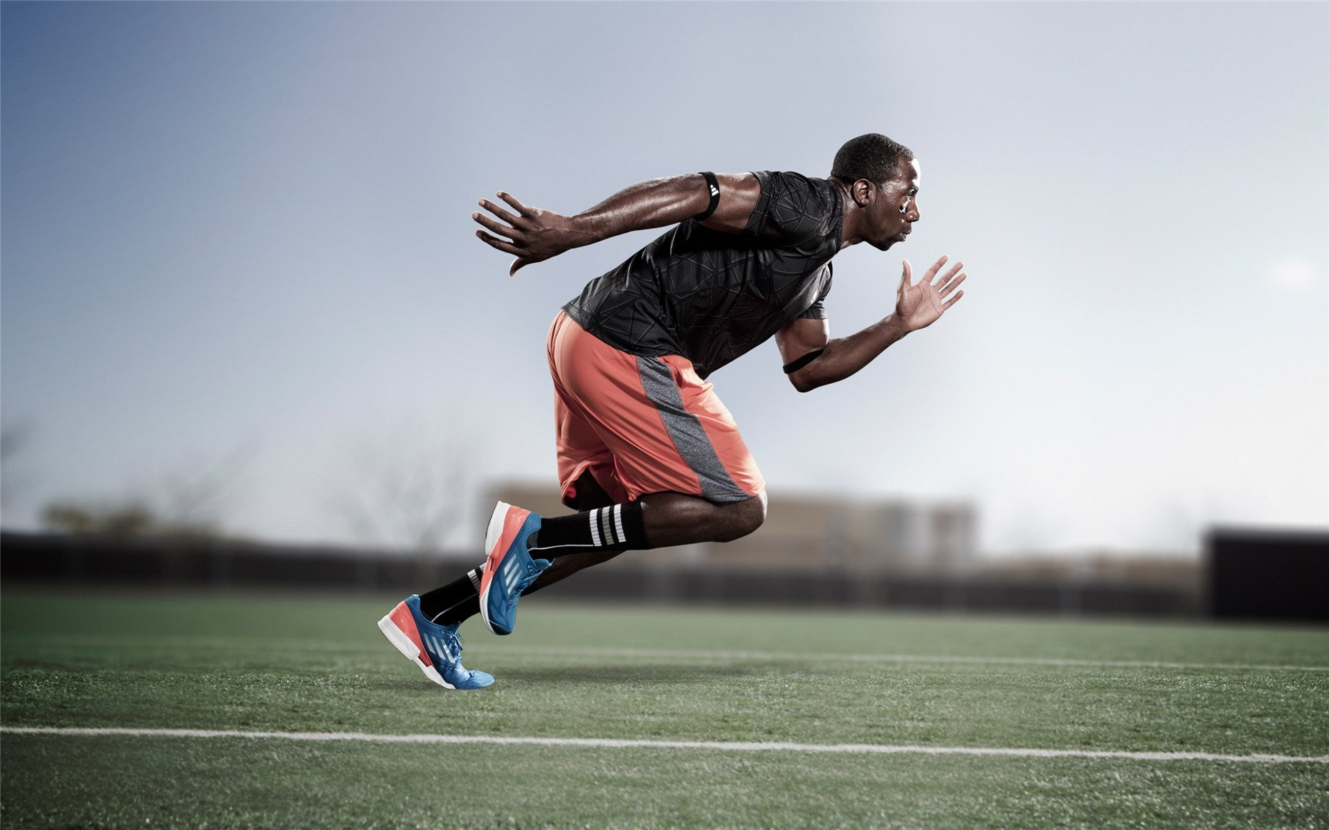 范戴克一夫当关，阿森纳战术利刃斩落南美劲旅